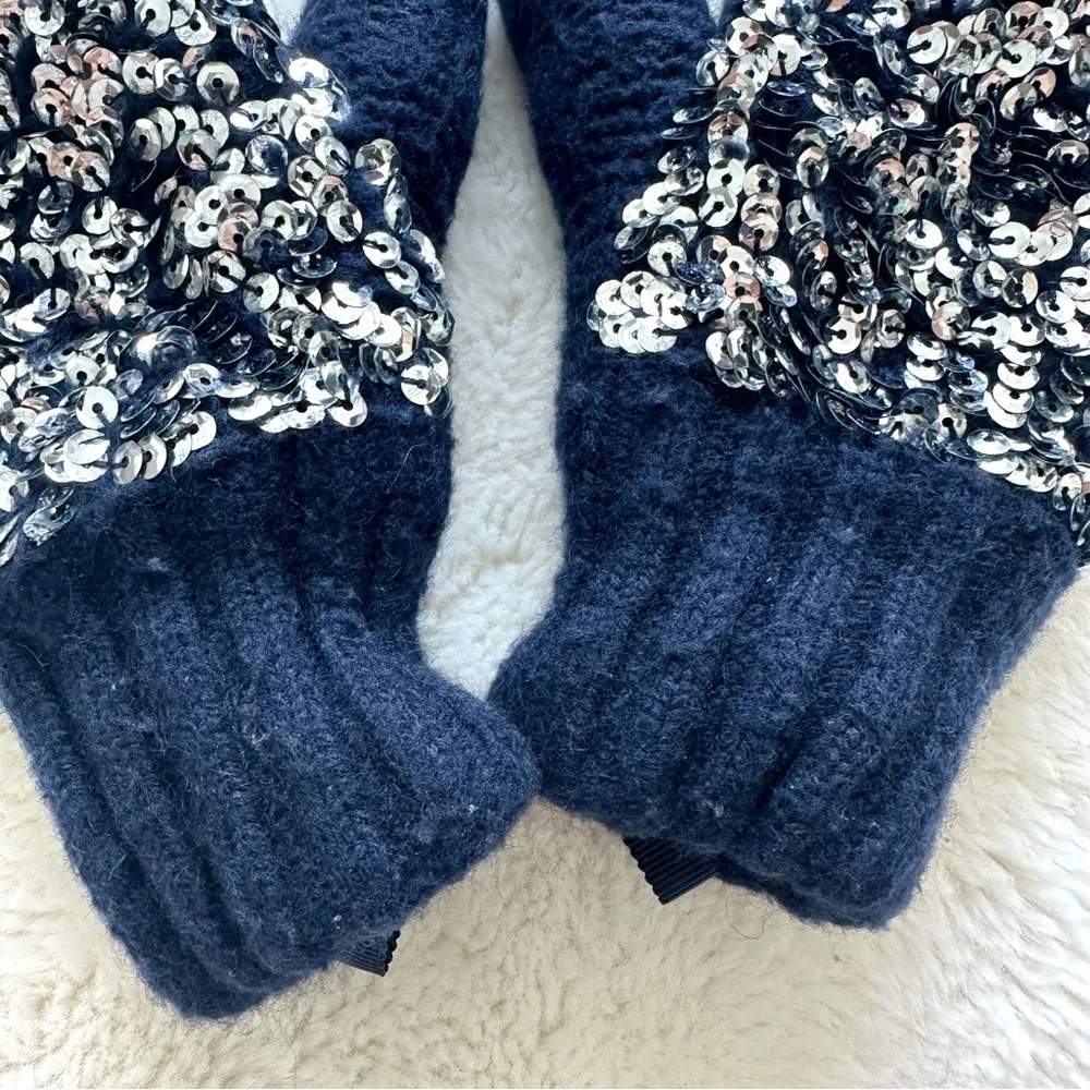 J. Crew girls mittens size 4-8 years